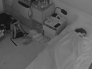 Camsoda Best Webcam of voyeurcam-julmodels-bed-7