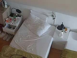 Camsoda Free Live Porn of voyeurcam-julmodels-bed-7