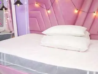 Camsoda Live Porn of thinsamathagirl