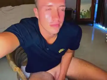 Chaturbate Best live sex cam show of tommy_cumfinger