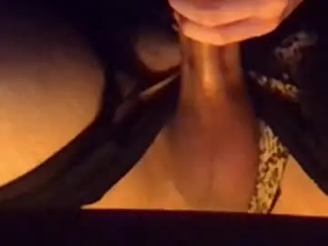 Chaturbate Free Live Porn of daddypervbuttprincess