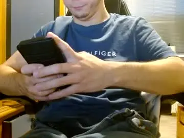 Chaturbate Watch Live Sex Cams of cuteboy090