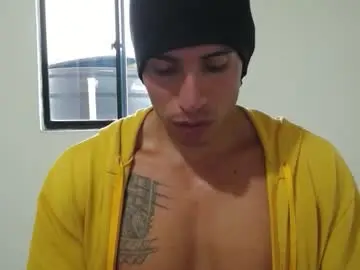 Chaturbate Live Sex Cam of jack_pergurtson01