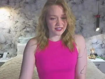 Chaturbate Free Porn Cam of aurora_golden