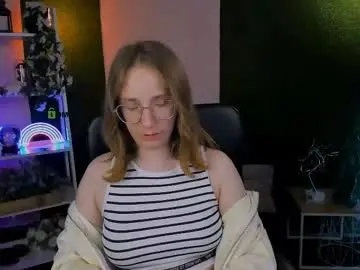 Chaturbate Watch Live Sex Cams of kiki_swan
