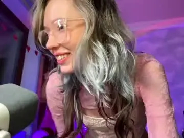 Chaturbate Adult Video Chat of darlingdarinka