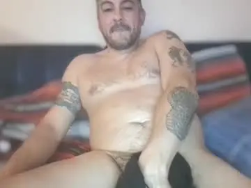 Chaturbate Free Live Porn of papimilehigh
