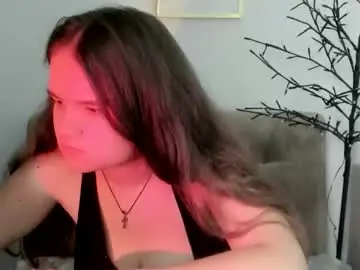 Chaturbate Free Live Porn of adelecruzz