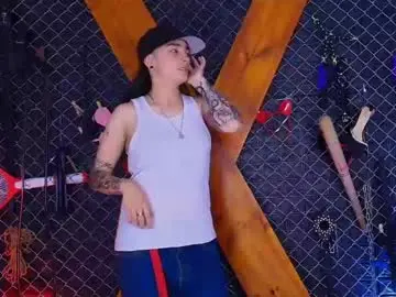 Chaturbate Live Porn of bellatrix_infernal_bdsm