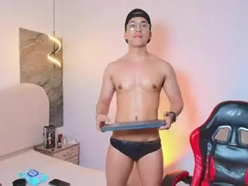 Chaturbate Watch Live Sex Cams of tony_foxx1