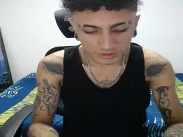 Chaturbate Sex Cam of present_the_magic