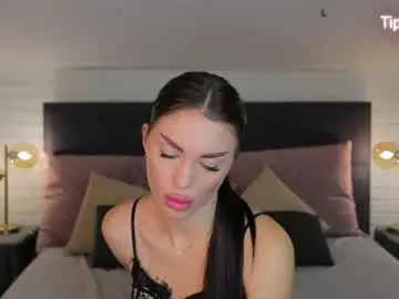 Chaturbate Live Sex Cam of cherry__kiss
