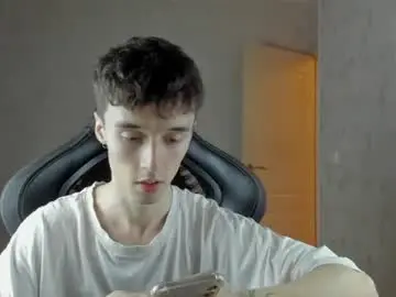 Chaturbate Free Live Porn of mason_warhol