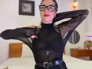 Chaturbate Watch Live Sex Cams of nikavenus