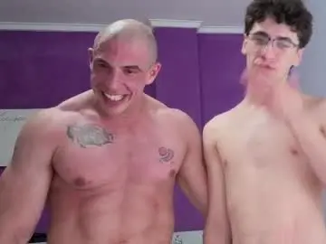 Chaturbate Free Live Porn of twinkanddaddy_69