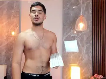 Chaturbate Free Porn Cam of luciano_vitale_