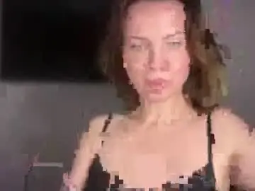 Chaturbate Live Sex Cam of rachelldelicious