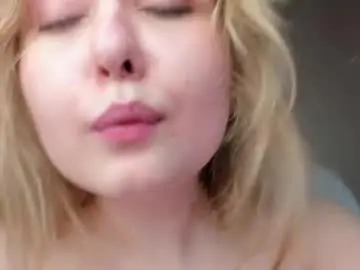 Chaturbate Free Porn Cam of teeencutee