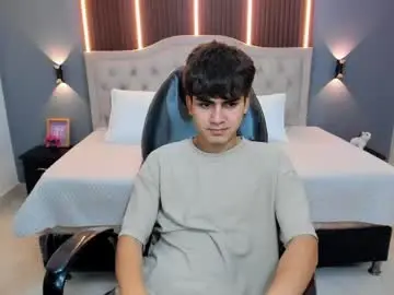 Chaturbate Sex Cam of tommy18__