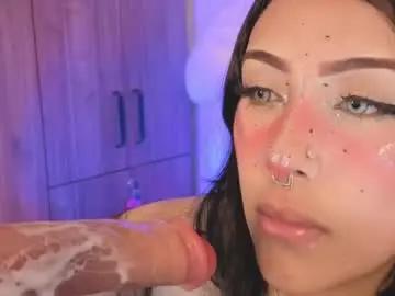 Chaturbate Free Live Porn of ashlynnlowe_