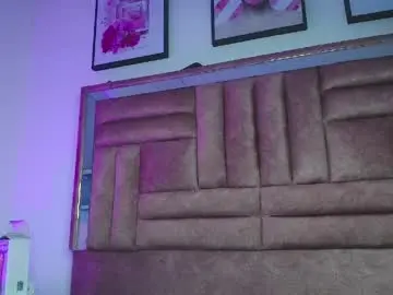 Chaturbate Sex Cam of atenea_luxx