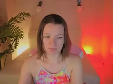Chaturbate Live Sex Cam of kira_hatti