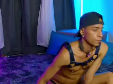 Chaturbate Free Live Porn of mowgli_ff