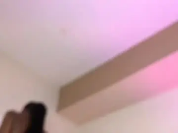 Chaturbate Watch Live Sex Cams of kloee_12