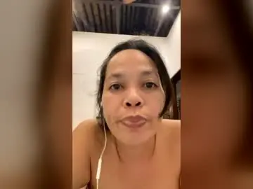 Chaturbate Adult Video Chat of leyanne986106