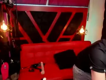 Chaturbate Sex Cam of bdsm_justin_and_brianna