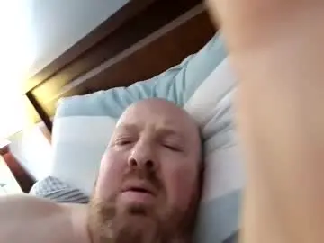 Chaturbate Free Porn Cam of kiwiben45