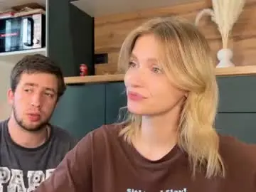 Chaturbate Best live sex cam show of adele_nick2202