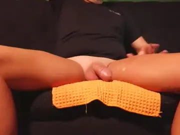 Chaturbate Private Sex Chat of justcheckinitout81