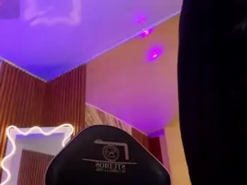 Chaturbate Sex Cam of kristen_tay