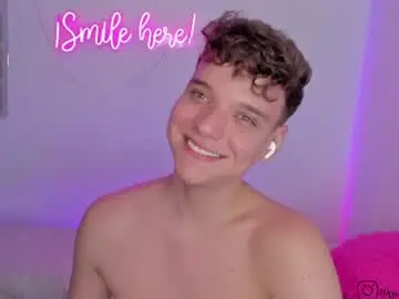 Chaturbate Watch Live Sex Cams of naughty_twink_