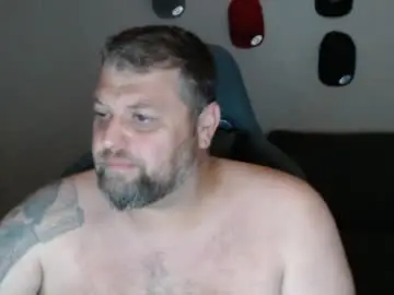 Chaturbate Best live sex cam show of chrizz80