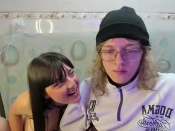 Chaturbate Live Porn of laureles6667
