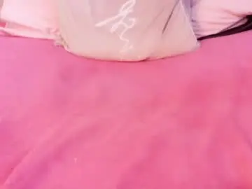 Chaturbate Live Sex Cam of kinky_milky