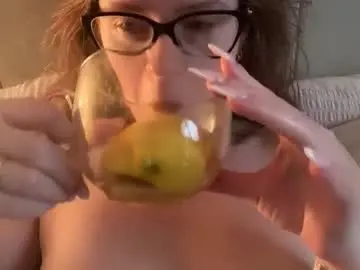 Chaturbate Nude Webcam of red_head_rosie_69