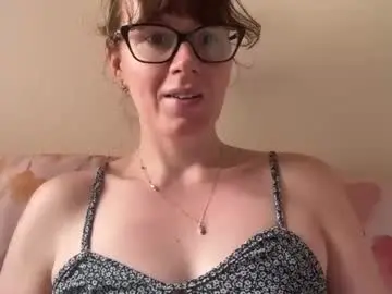 Chaturbate Nude Webcam of red_head_rosie_69