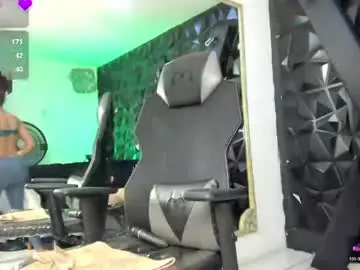 Chaturbate Best live sex cam show of dalaymoore_