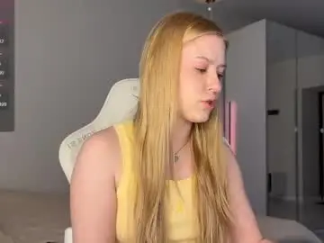 Chaturbate Live Sex Cam of kittyloffe