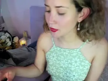 Chaturbate Live Sex Cam of greeicywells