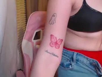 Chaturbate Nude Webcam of urlovelypinay69