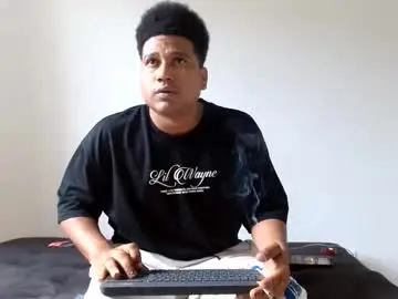 Chaturbate Live Sex of giant_feet