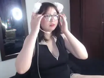 Chaturbate Live Sex Cam of hinata_kawaii