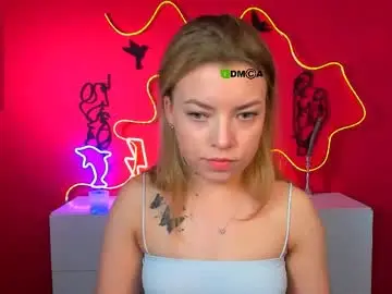 Chaturbate Free Porn Cam of lyra_donna