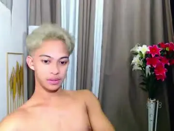 Chaturbate Watch Live Sex Cams of hunk_edward