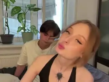 Chaturbate Live Porn of _freedom_couple_