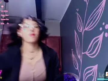 Chaturbate Adult Webcam of kiara_fox__